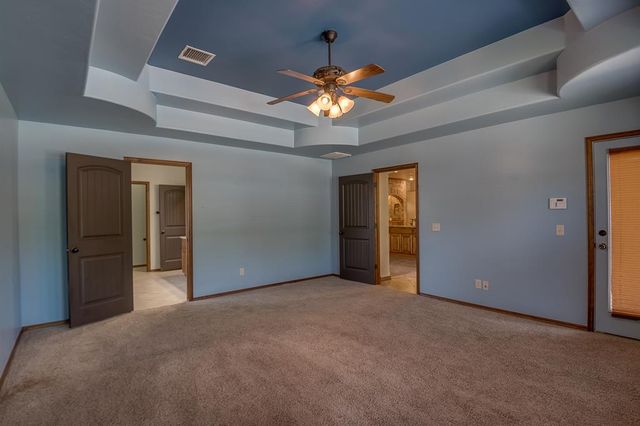 6313 Whispering Grove Drive, Oklahoma City, OK 73169
