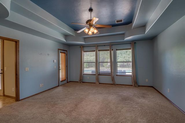 6313 Whispering Grove Drive, Oklahoma City, OK 73169