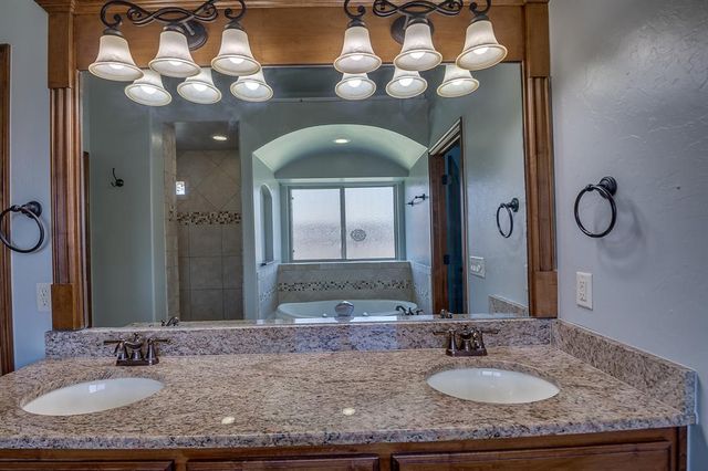 6313 Whispering Grove Drive, Oklahoma City, OK 73169