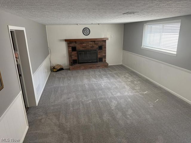 21459 Nottingham Drive, Fairview Park, OH 44126