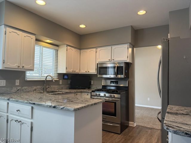 21459 Nottingham Drive, Fairview Park, OH 44126