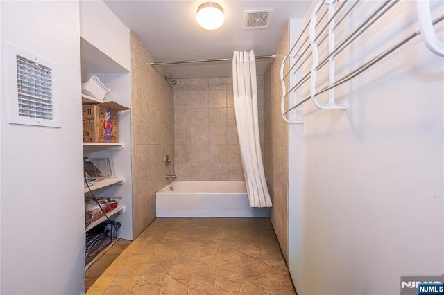 29 Main Street, Hackettstown, NJ 07840