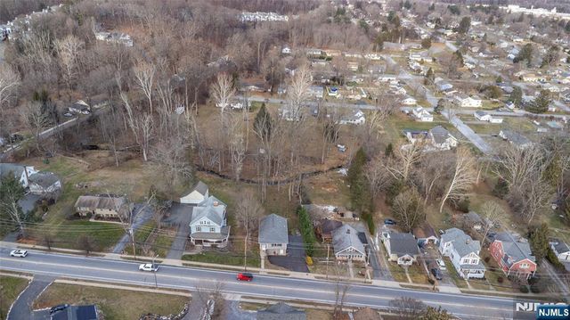 29 Main Street, Hackettstown, NJ 07840