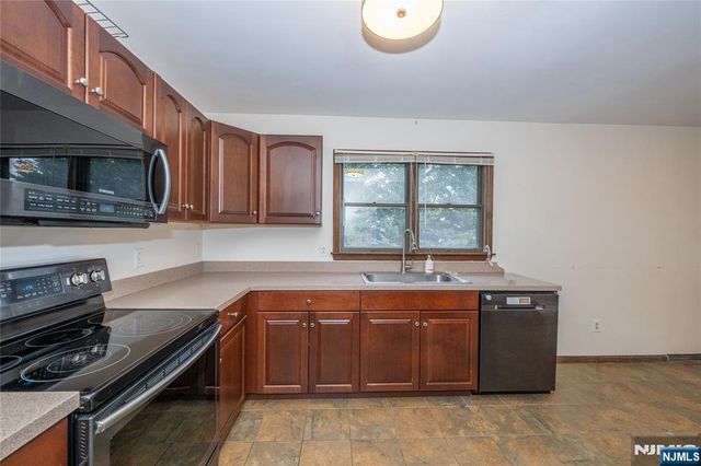 29 Main Street, Hackettstown, NJ 07840