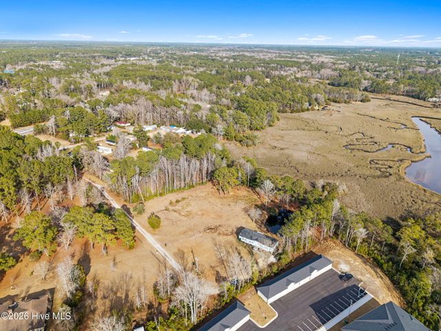 286 Edgewater Drive SW, Shallotte, NC 28470