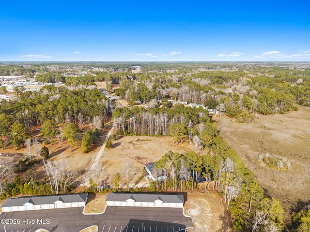 286 Edgewater Drive SW, Shallotte, NC 28470