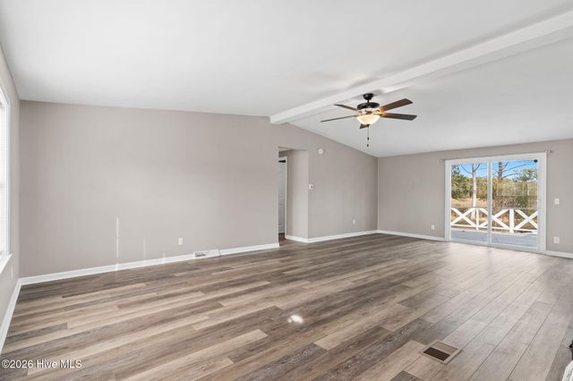 286 Edgewater Drive SW, Shallotte, NC 28470