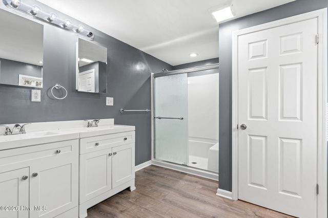 286 Edgewater Drive SW, Shallotte, NC 28470