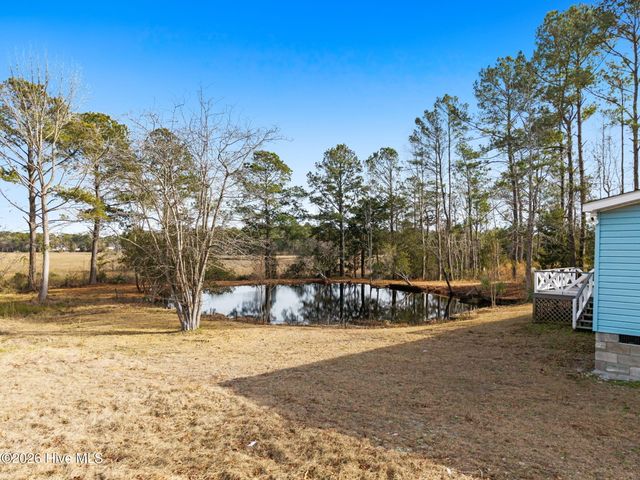 286 Edgewater Drive SW, Shallotte, NC 28470