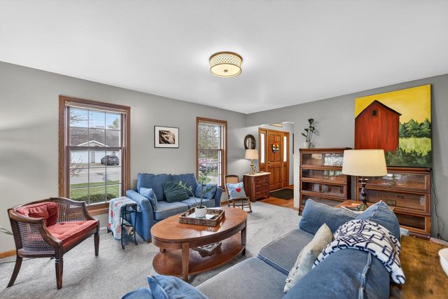 4007 81st STREET, Kenosha, WI 53142