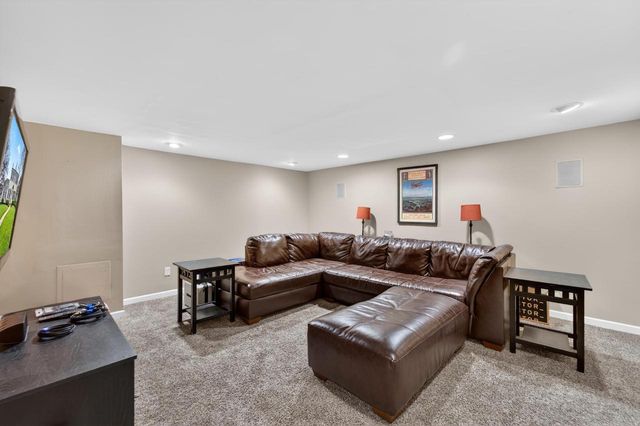 4007 81st STREET, Kenosha, WI 53142