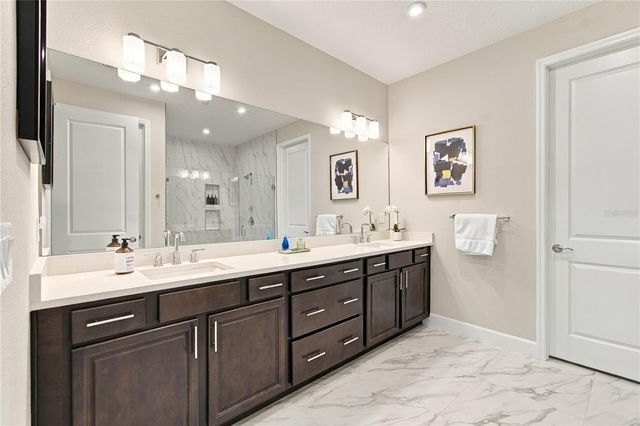 1725 POINT GRACE ROAD, Tavares, FL 32778