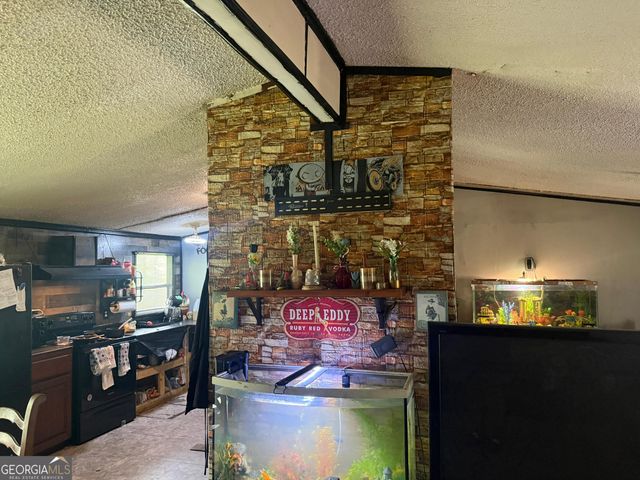 1050 Gray Horse Road, Greensboro, GA 30642