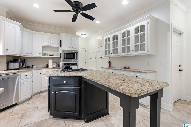 2154 BANEBERRY DRIVE, Hoover, AL 35244