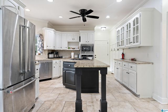 2154 BANEBERRY DRIVE, Hoover, AL 35244