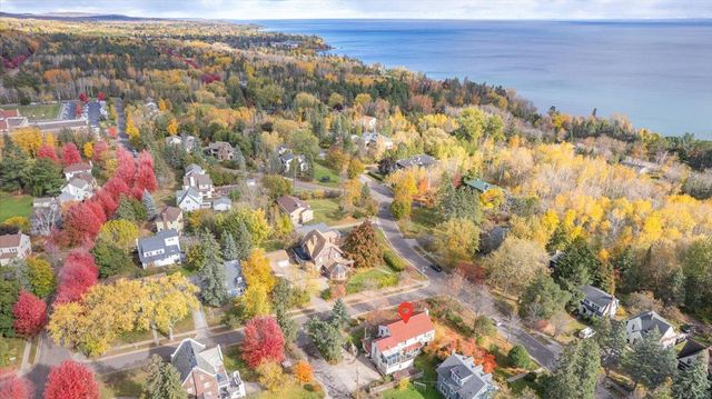 2931 Greysolon Road, Duluth, MN 55812