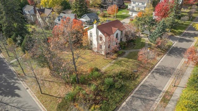 2931 Greysolon Road, Duluth, MN 55812