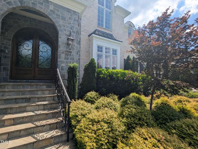 107 Annandale Drive, Cary, NC 27511