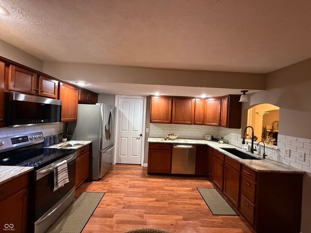 15009 Montclair Drive, Westfield, IN 46074