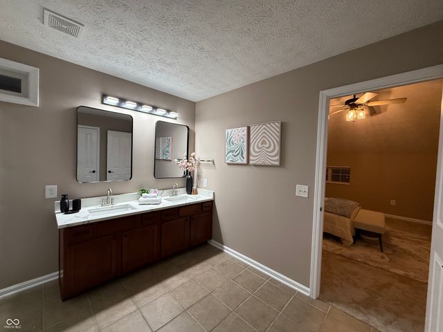 15009 Montclair Drive, Westfield, IN 46074