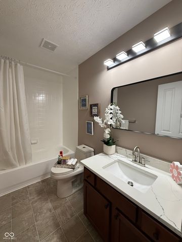 15009 Montclair Drive, Westfield, IN 46074