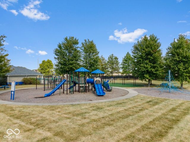 15009 Montclair Drive, Westfield, IN 46074