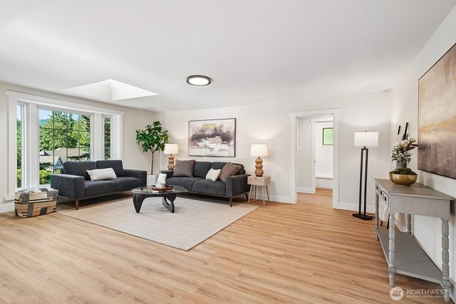 15825 SE 116TH Street, Renton, WA 98059
