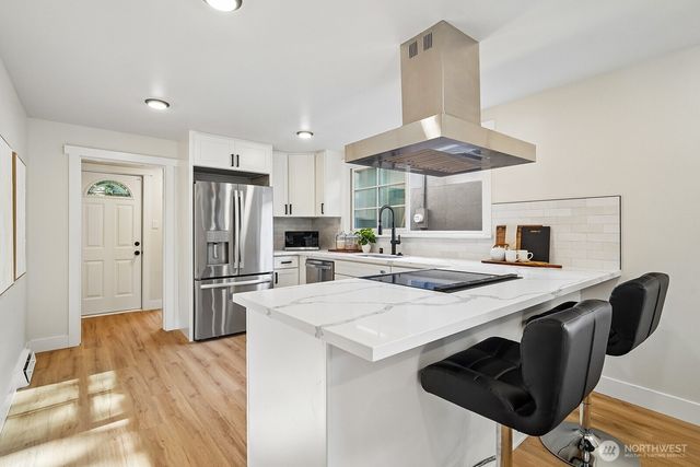 15825 SE 116TH Street, Renton, WA 98059