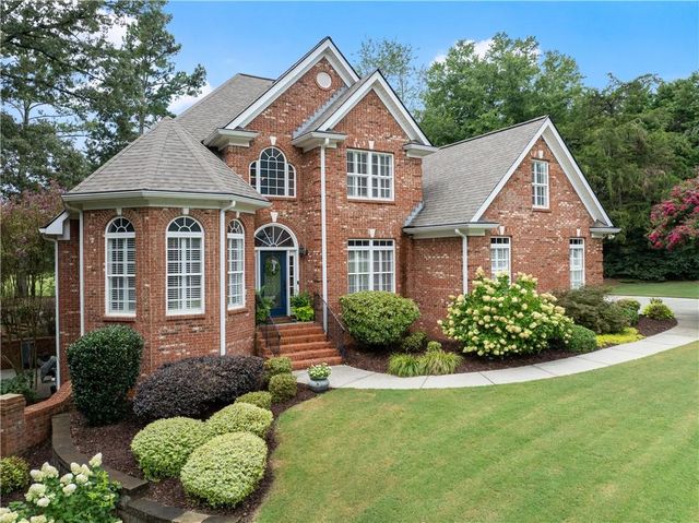 1503 Cleveland Court, Loganville, GA 30052