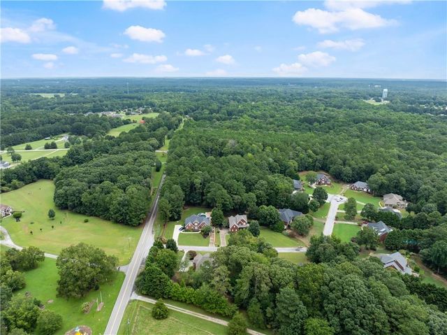 1503 Cleveland Court, Loganville, GA 30052