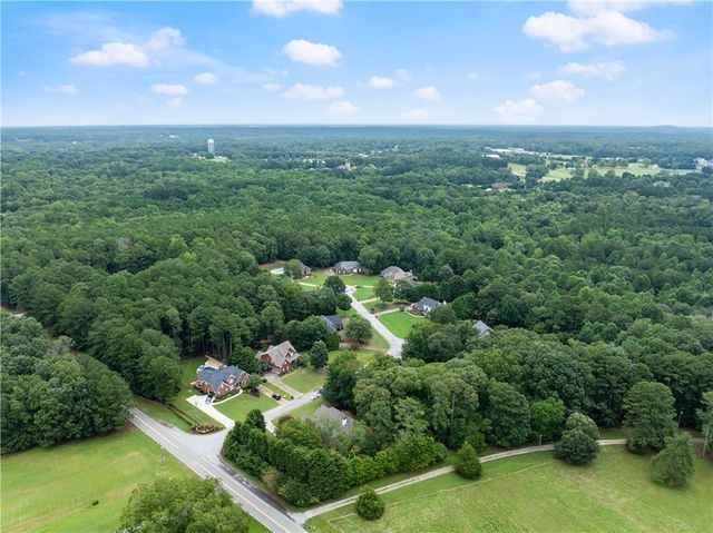1503 Cleveland Court, Loganville, GA 30052