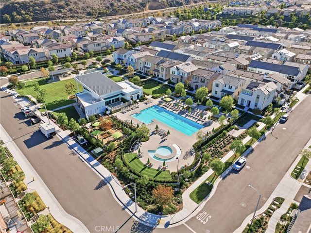 4056 Spring Haven Lane, Corona, CA 92883