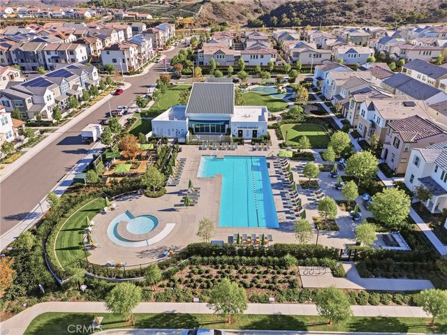 4056 Spring Haven Lane, Corona, CA 92883