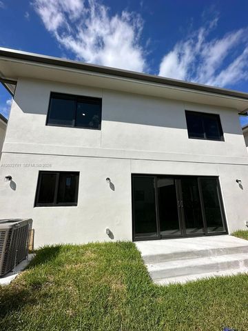 1171 NW 2nd St, Florida City, FL 33034