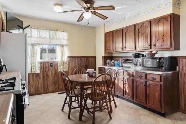 528 Winfield Street, Greenfield, IN 46140