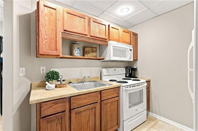 123 Maple View Court, Dallas, GA 30157