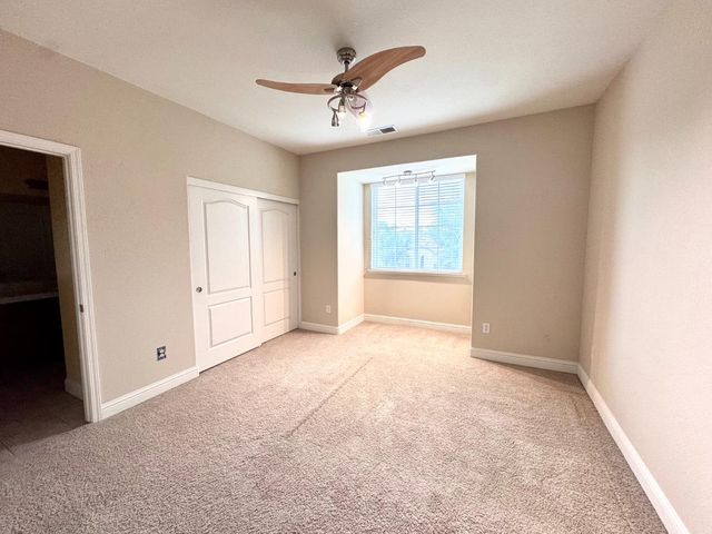 8553 N Ann Avenue, Fresno, CA 93720