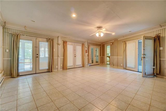 4305 Manchester RD, Portsmouth, VA 23703