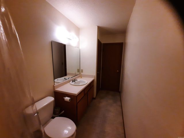 701 Clarence Street, Mountain View, AR 72560