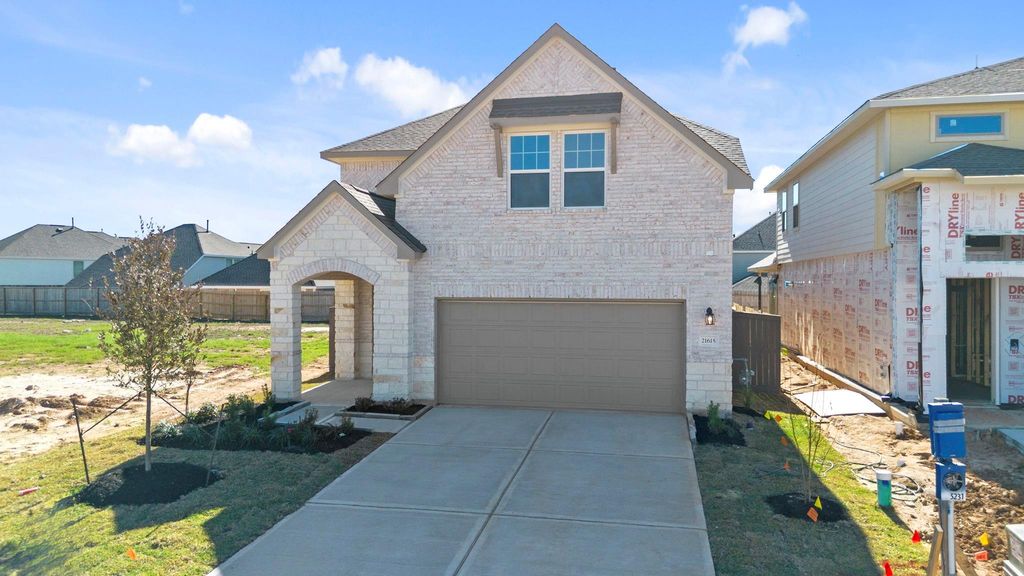 21615 Foxes Trove Trail, Magnolia, TX 77355