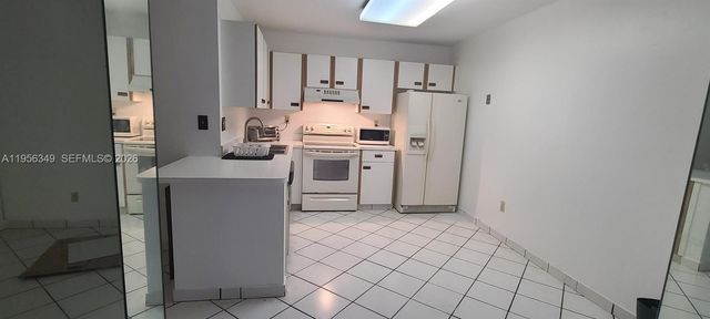 3564 Magellan Cir 211-1, Aventura, FL 33180