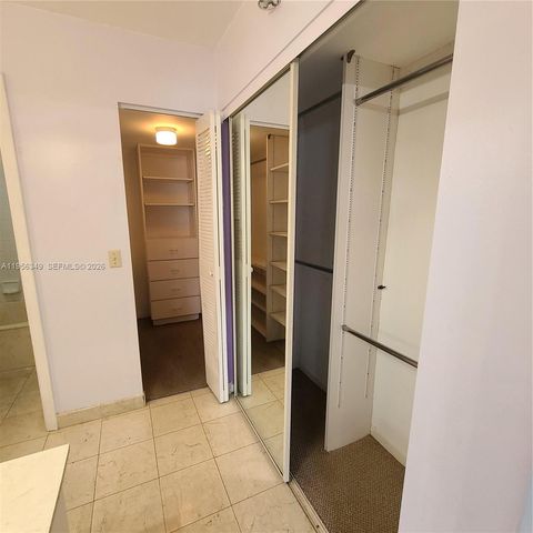 3564 Magellan Cir 211-1, Aventura, FL 33180