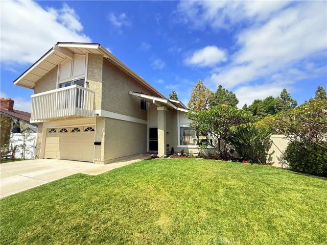 14781 Deer Park, Irvine, CA 92604