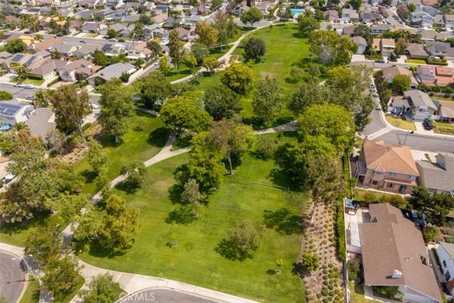 14781 Deer Park, Irvine, CA 92604