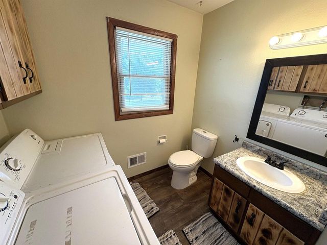 300 S Park Street, Albany, WI 53502