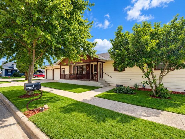 300 S Park Street, Albany, WI 53502