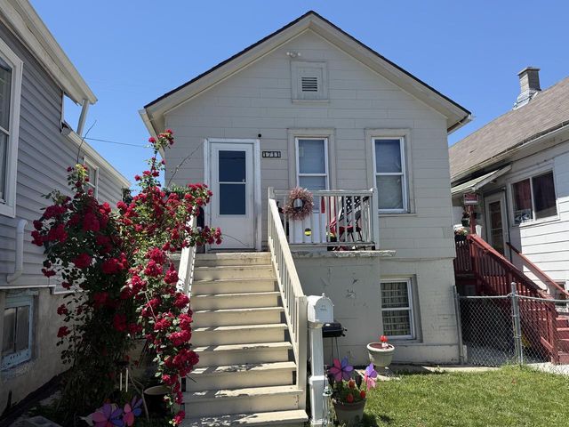 1711 S 15th PLACE, Milwaukee, WI 53204