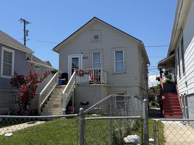 1711 S 15th PLACE, Milwaukee, WI 53204