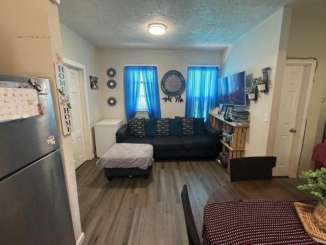 1711 S 15th PLACE, Milwaukee, WI 53204