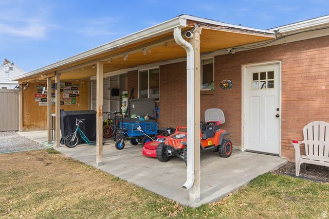 2329 W MYERS LN, Riverton, UT 84065